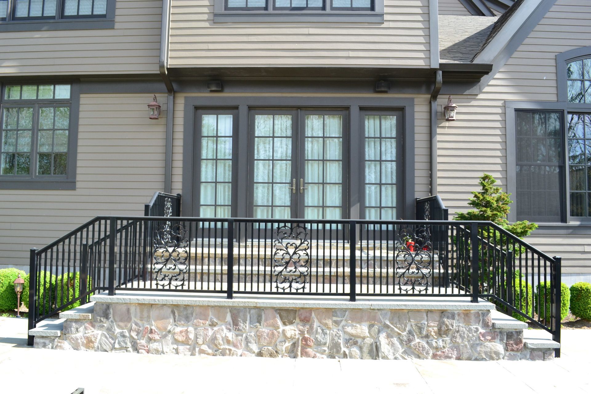 RAILING009 - Black railings for two-side stairs