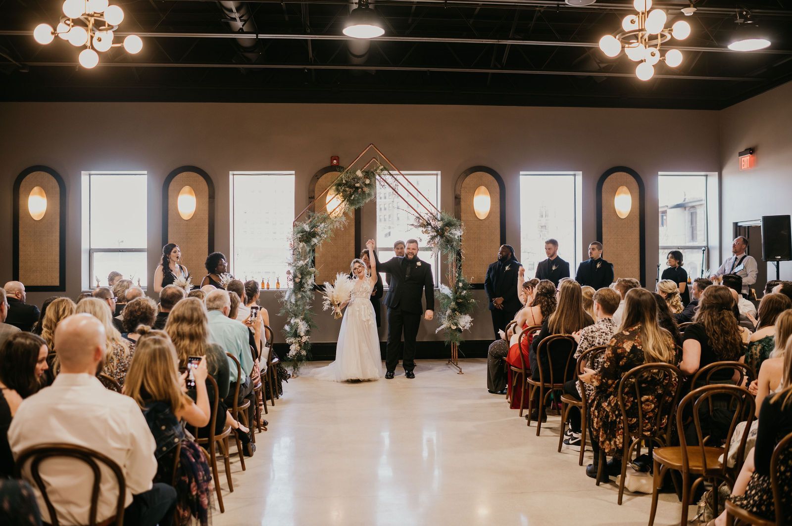 Wedding Limo Rental - Make Your Wedding Day Extra Special