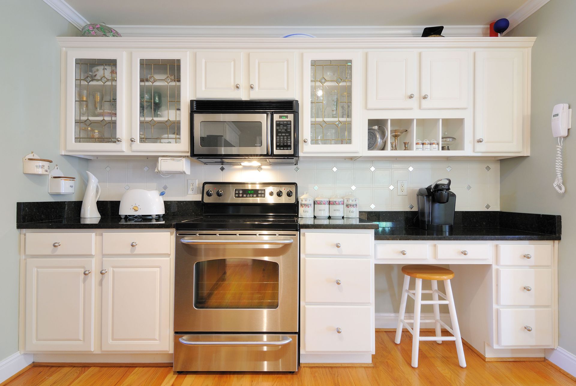 custom cabinet company