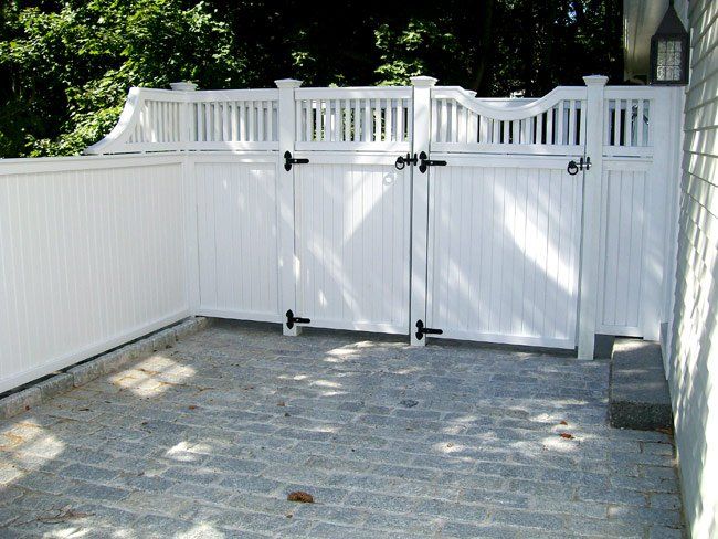 Armstrong Fence Cedar Fence Photo Gallery | Pembroke, MA