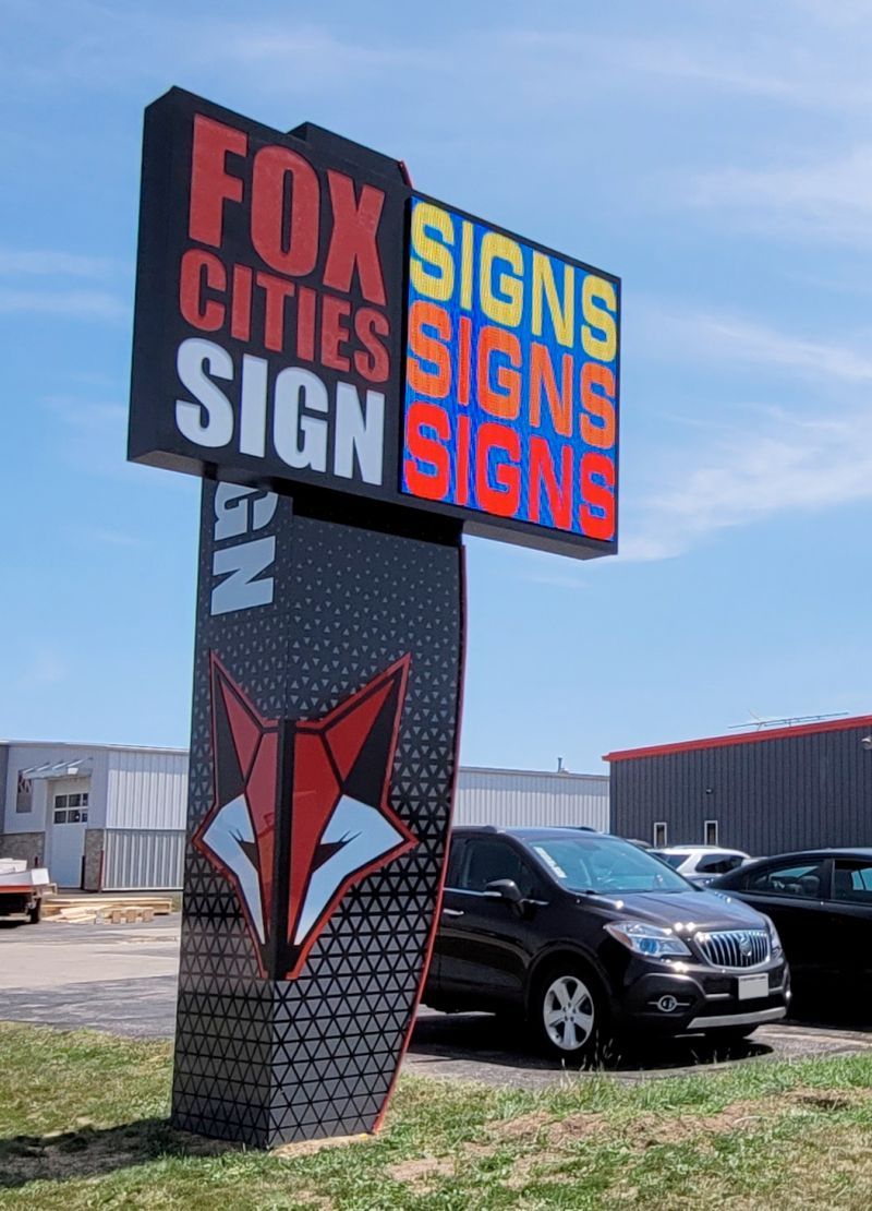 A large sign for fox signs cities signs