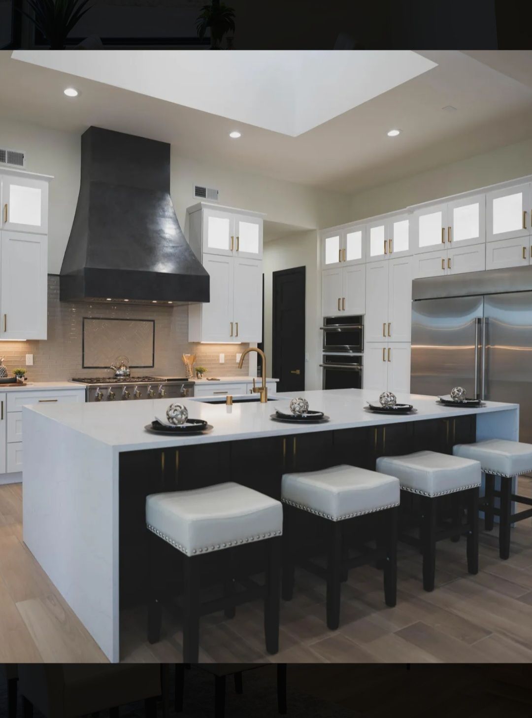 Cabinet and countertop