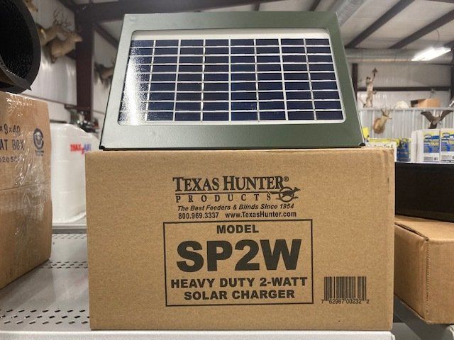A texas hunter product sp2w heavy duty 2 watt solar charger