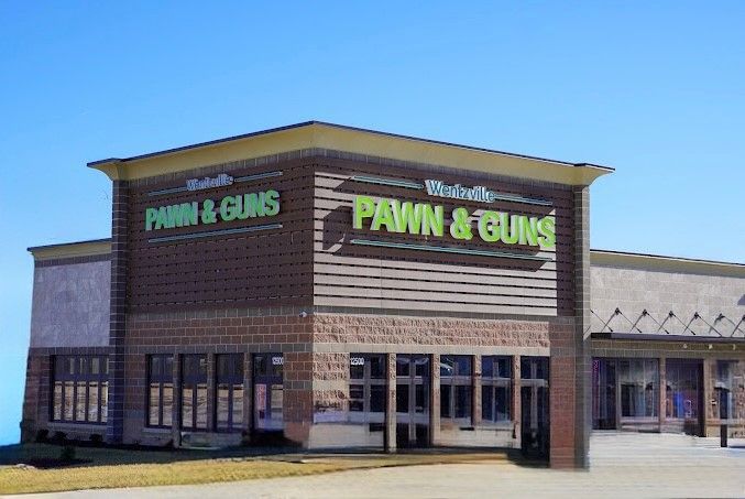 Pawns & Guns store front