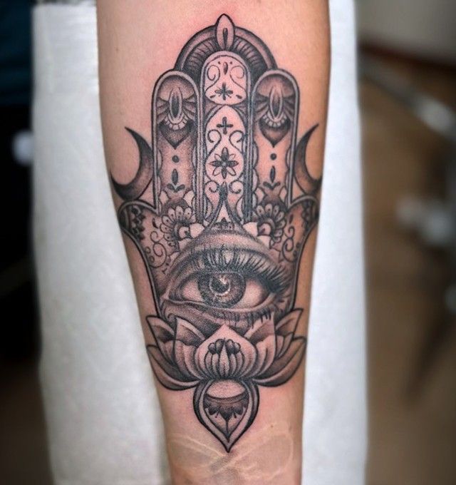 Hamsa
