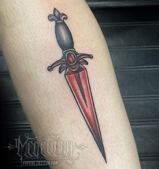 Red dagger