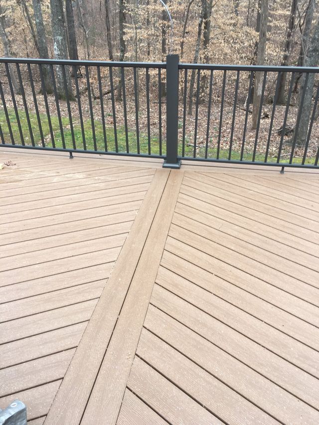 Designer Decks & Docks Inc deck project