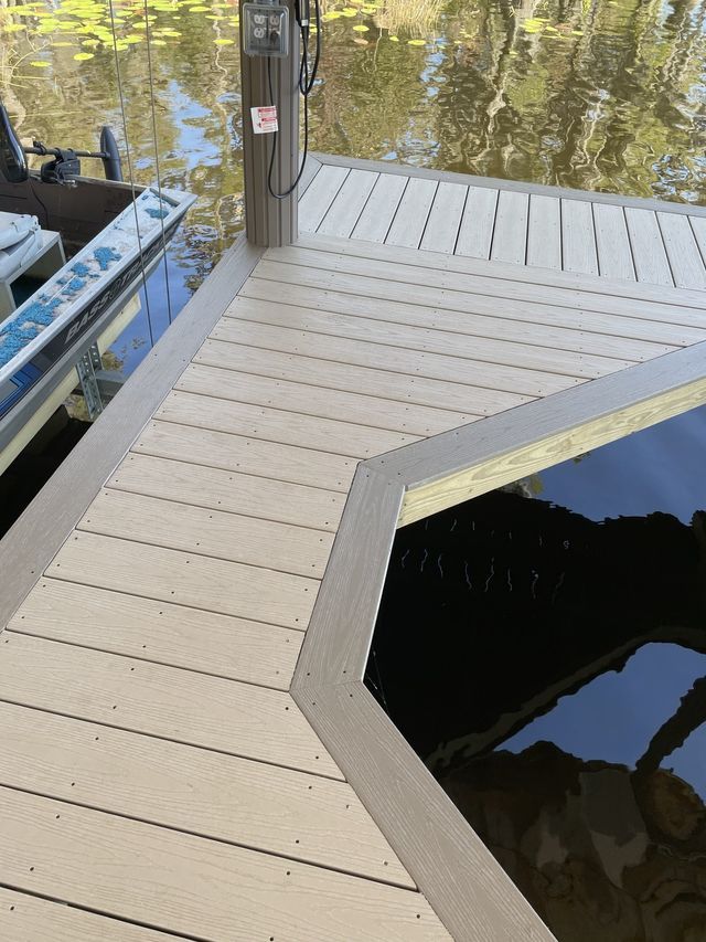 Designer Decks & Docks Inc dock project