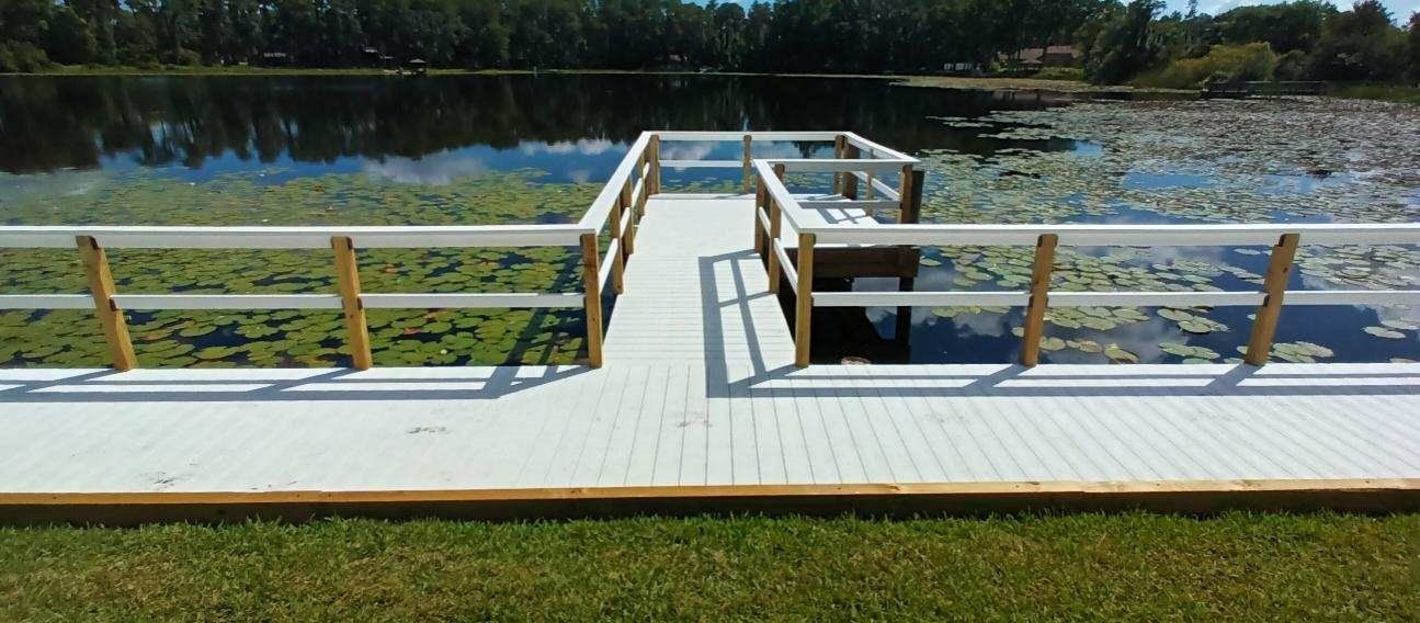 Designer Decks & Docks Inc dock project