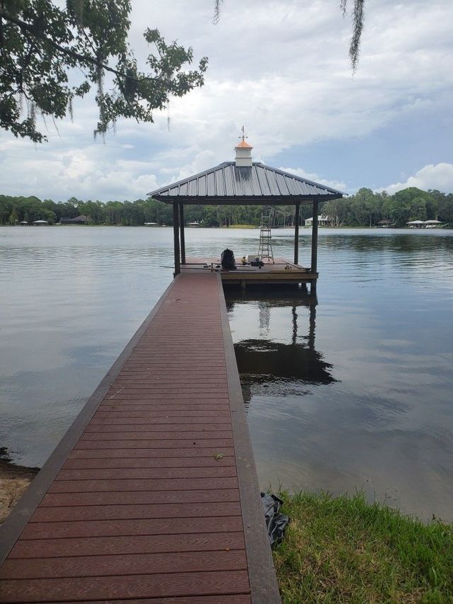 Designer Decks & Docks Inc dock project