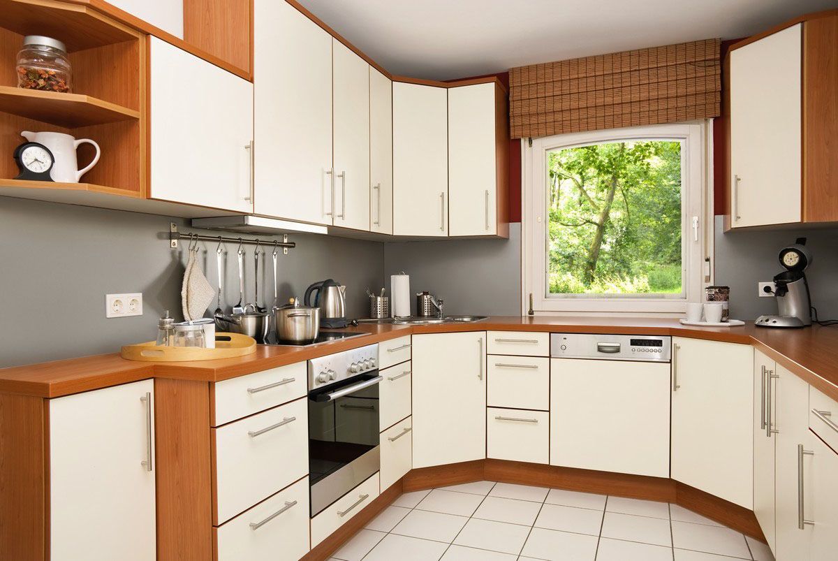 kitchen remodeler