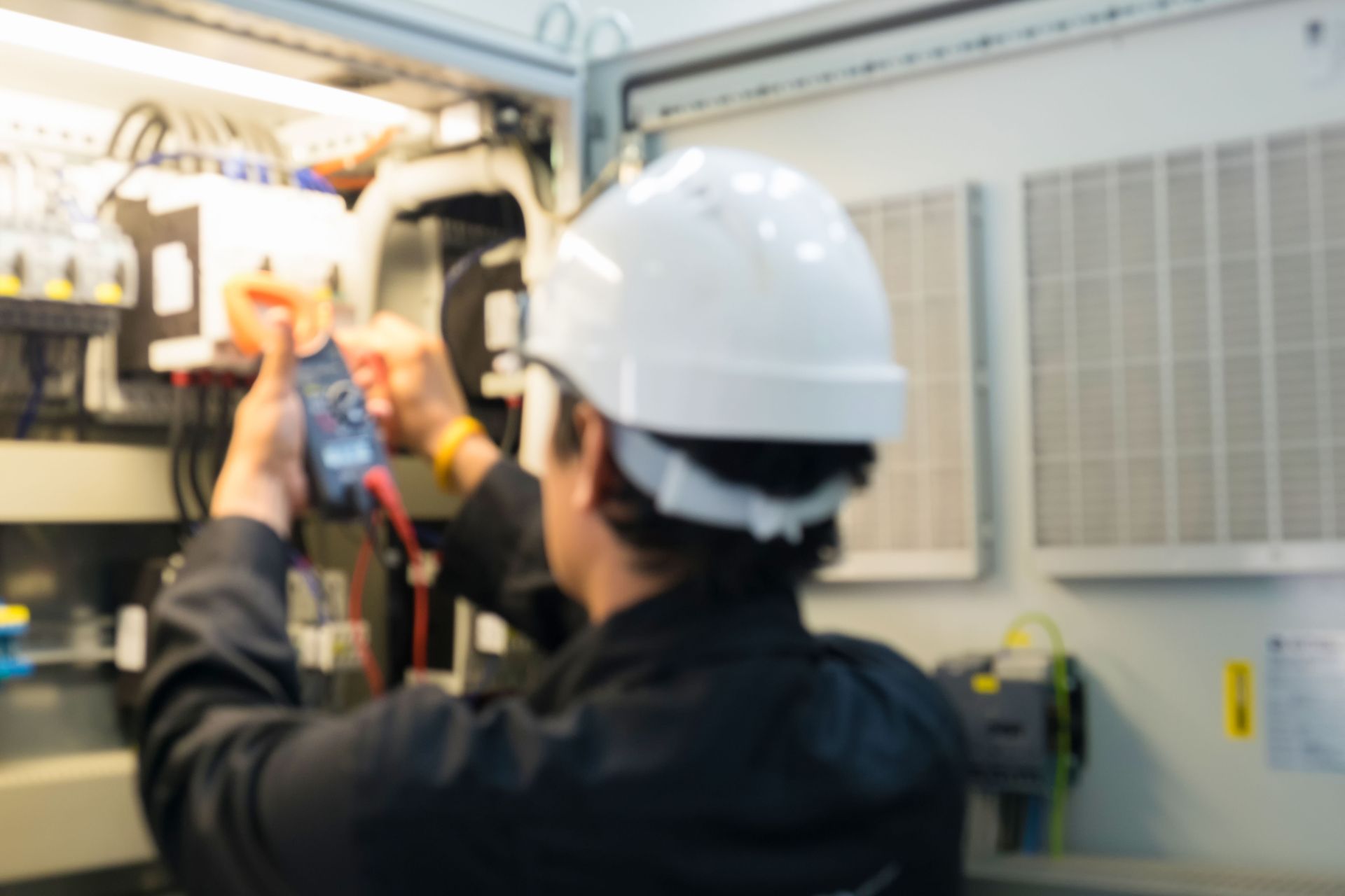 commercial electrician services