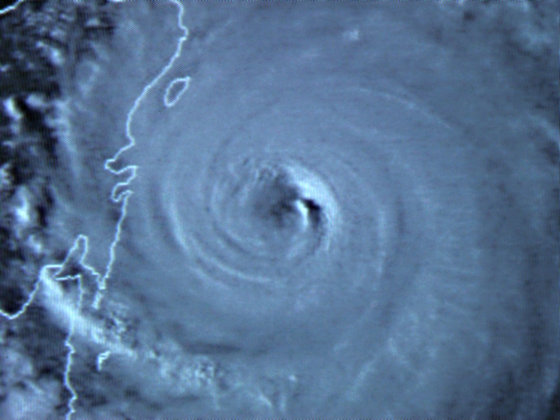 hurricane shutter company