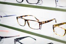 Eyeglasses frames display