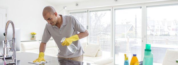 Kitchen cleaning