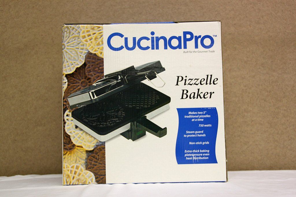 Pizzelle maker