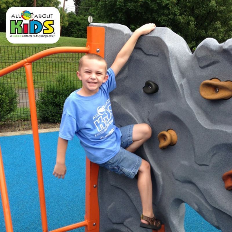 a positive review by Stormi