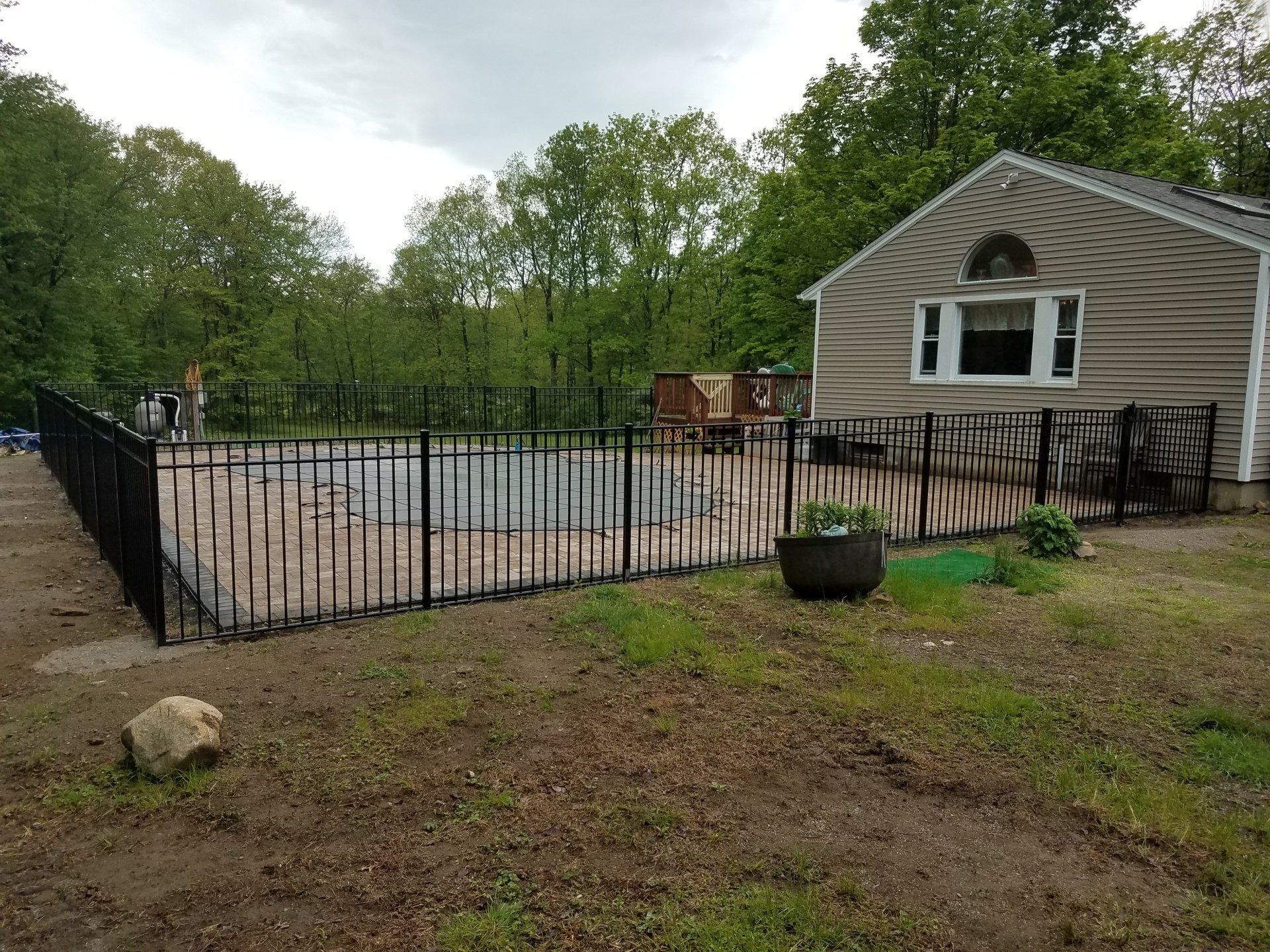 fence installation southington ct