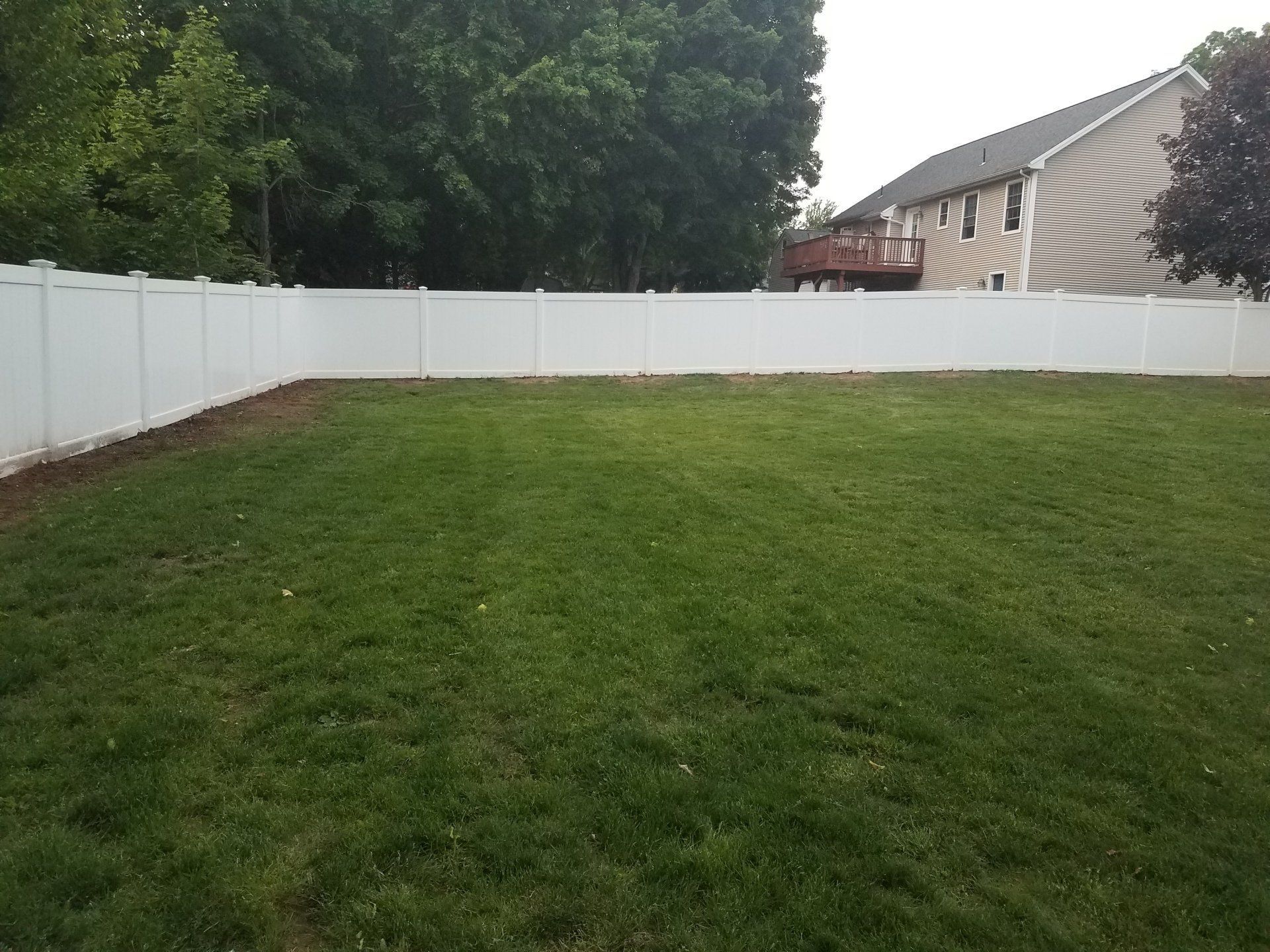 Vinyl fencing