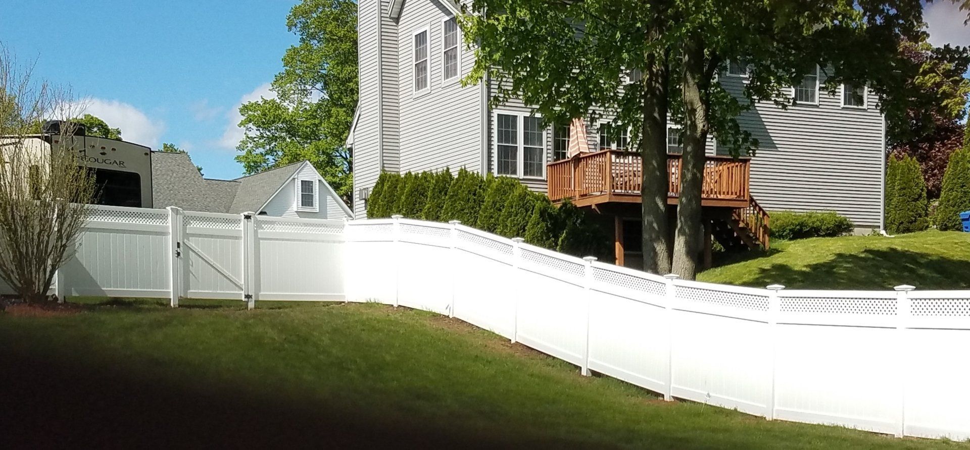 Vinyl fencing