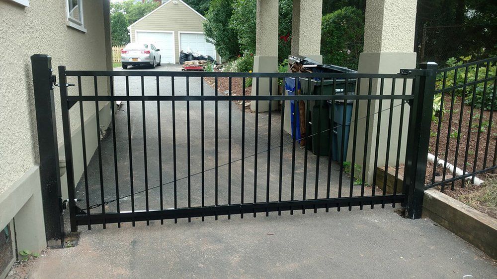 Aluminum fencing