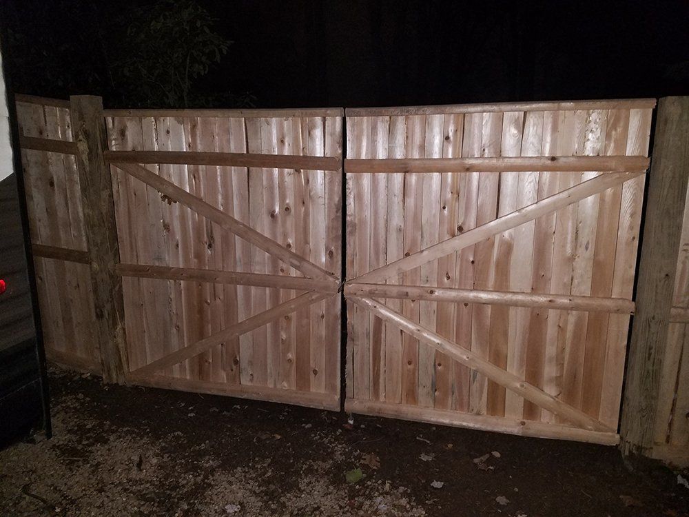 Wood fencing