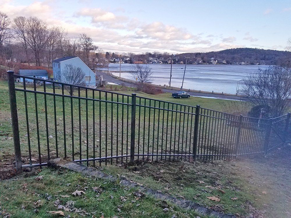 Aluminum fencing