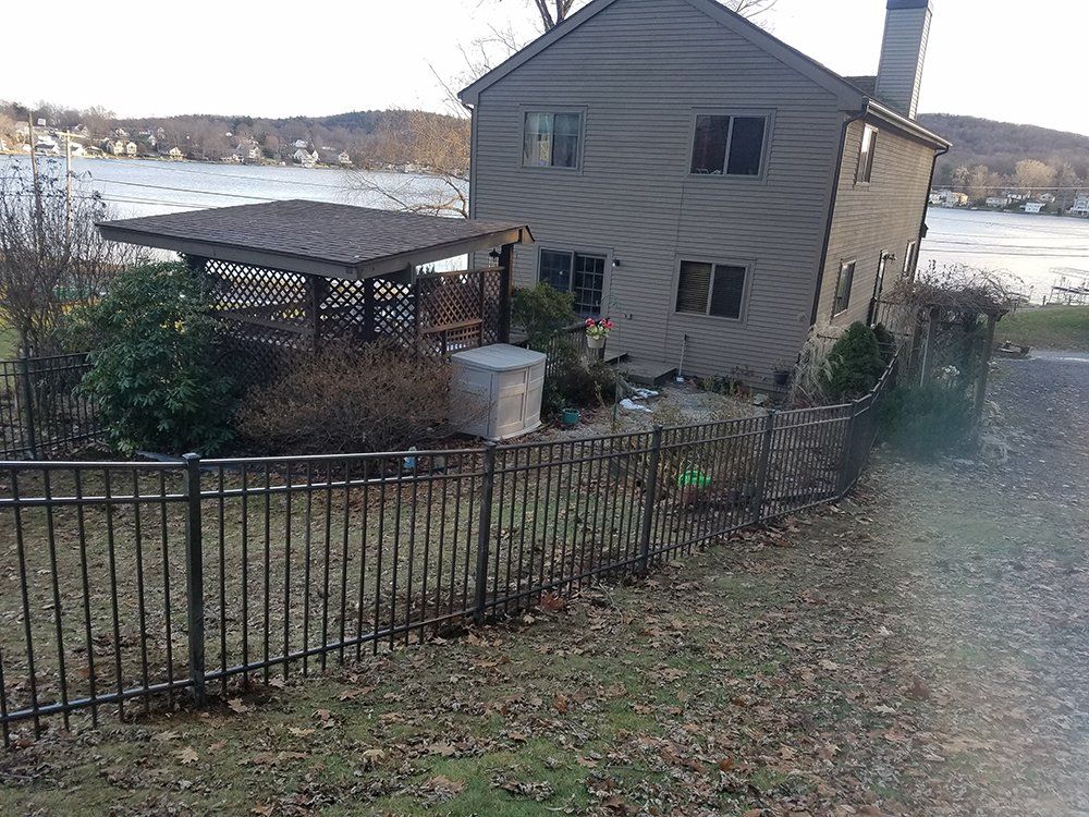 Aluminum fencing