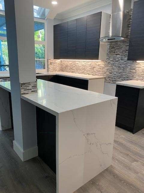 white marble countertop