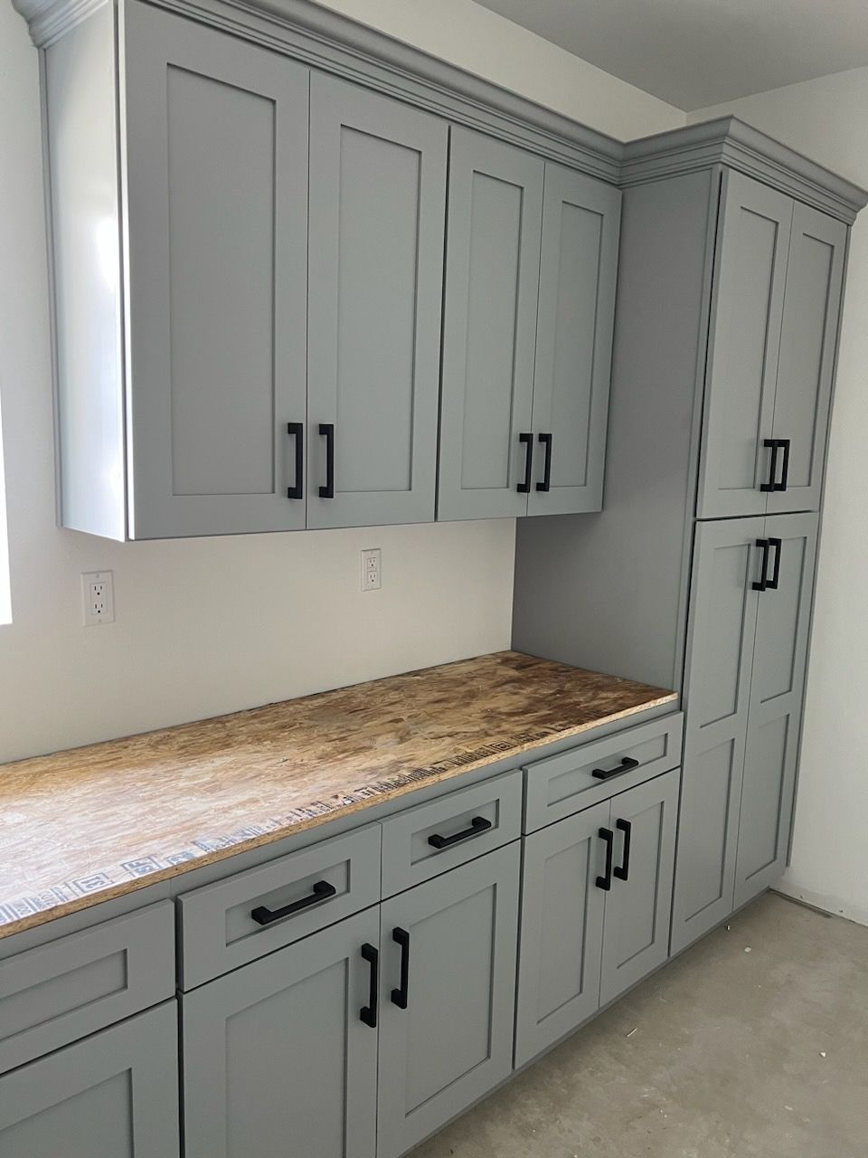 kitchen design with light gray cabinets