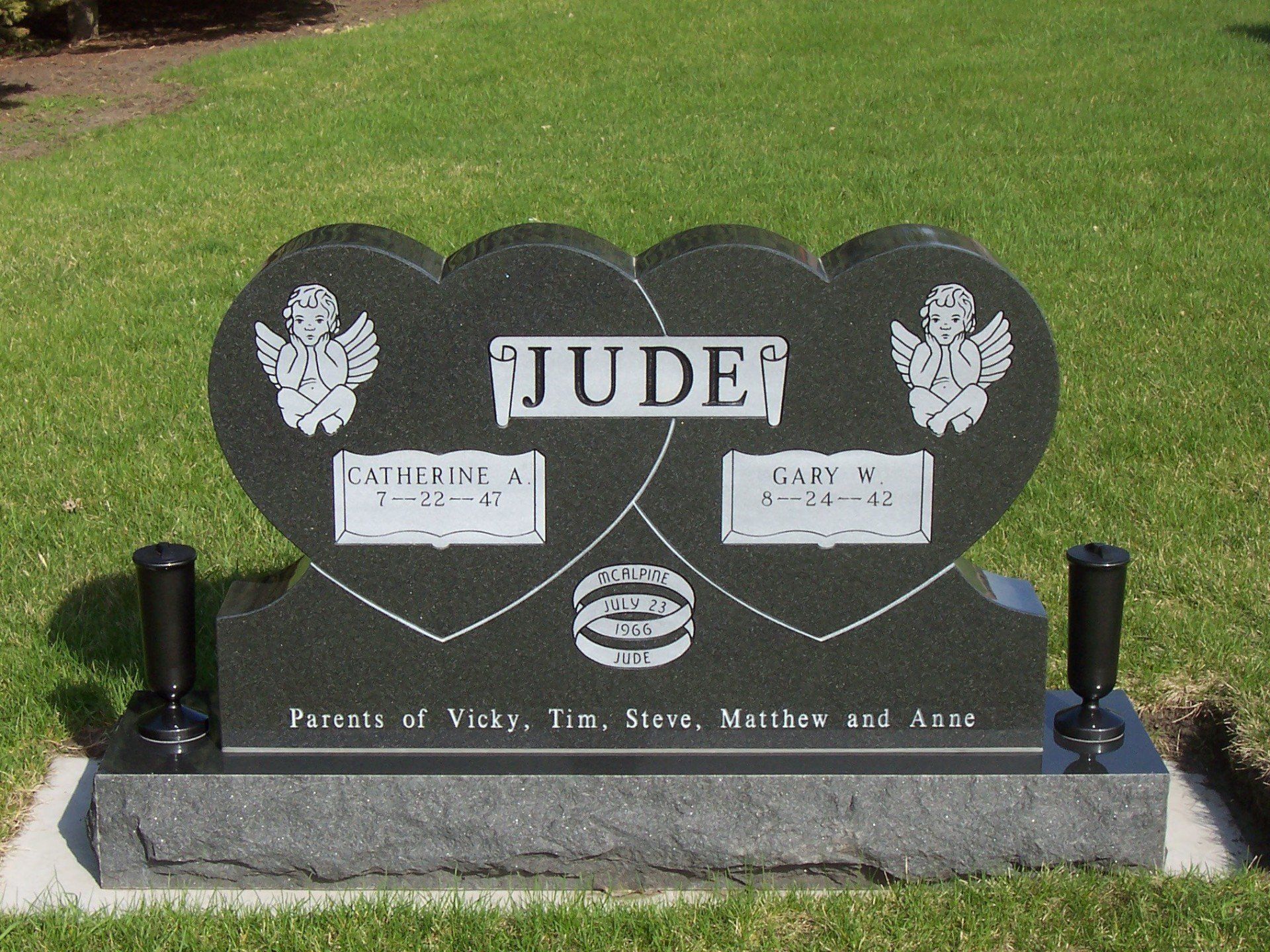 Darwin Monument Monuments and Grave Markers Darwin, MN