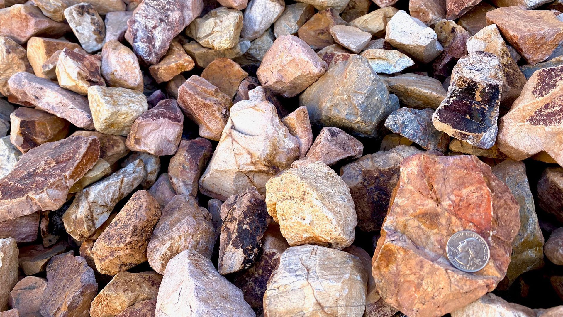 Desert Sunset 2-4″ - Cobble, Decorative Gravel