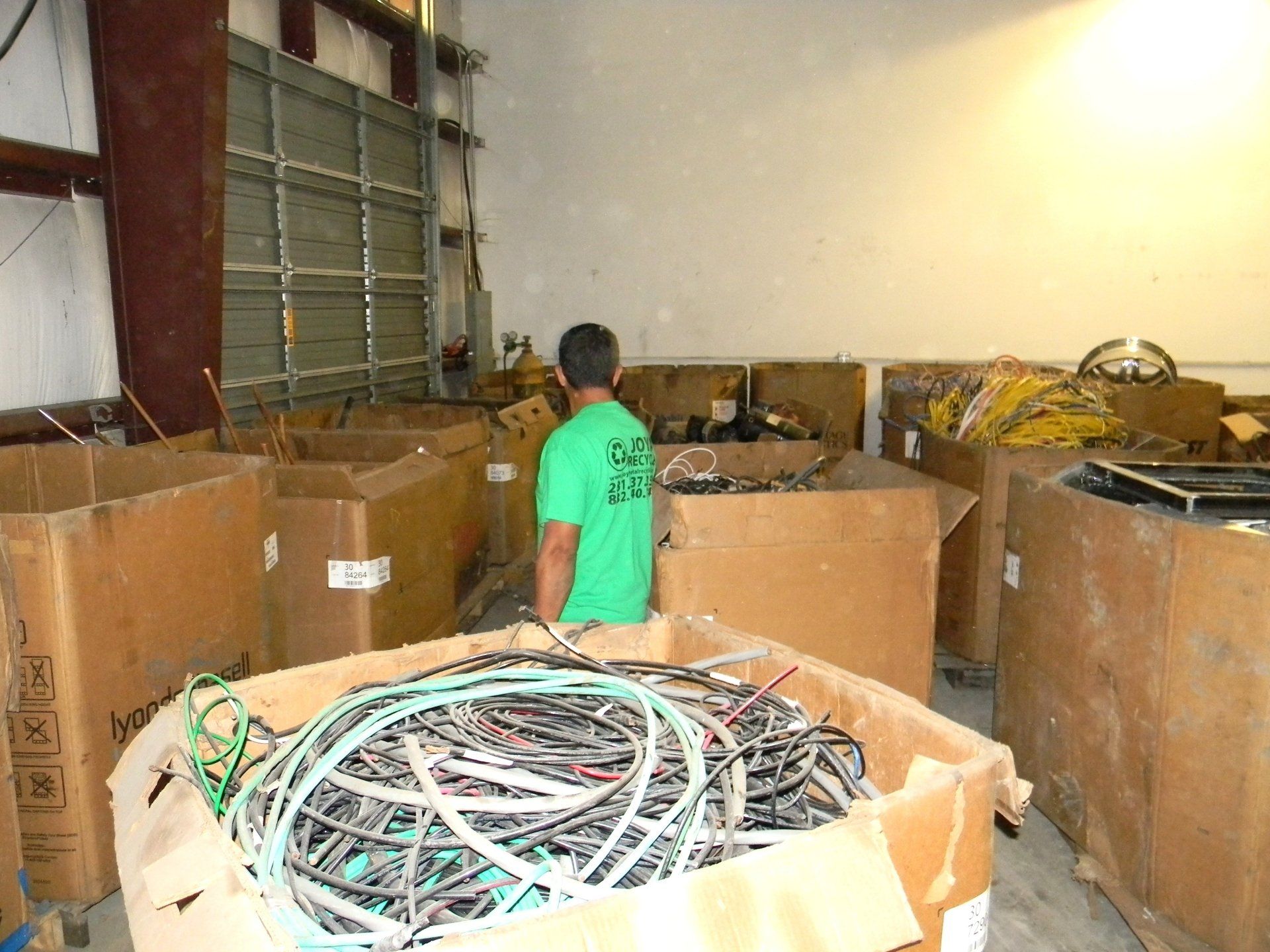 Metal wire recycling