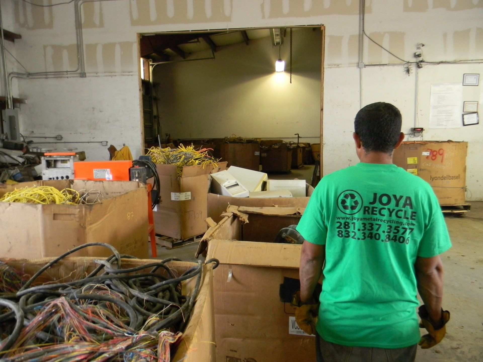 Metal wire recycling