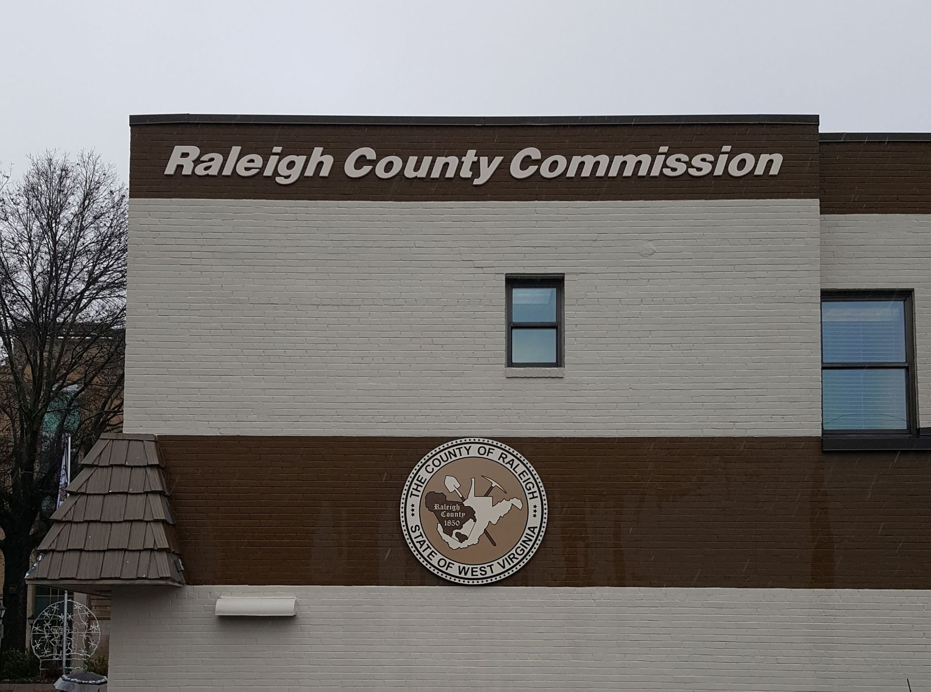 Farha Signs and Banners