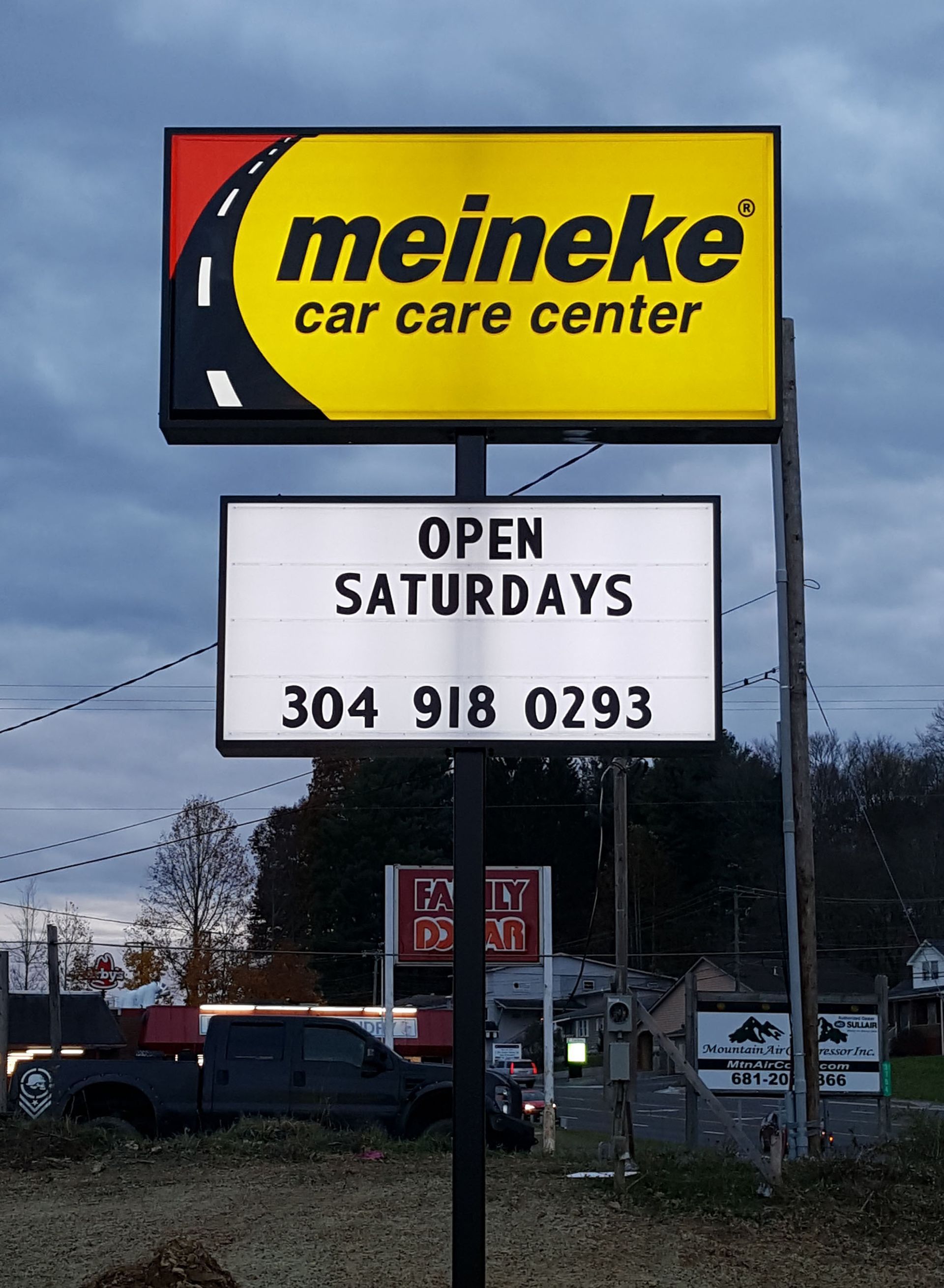 Lighted and Pole Signs