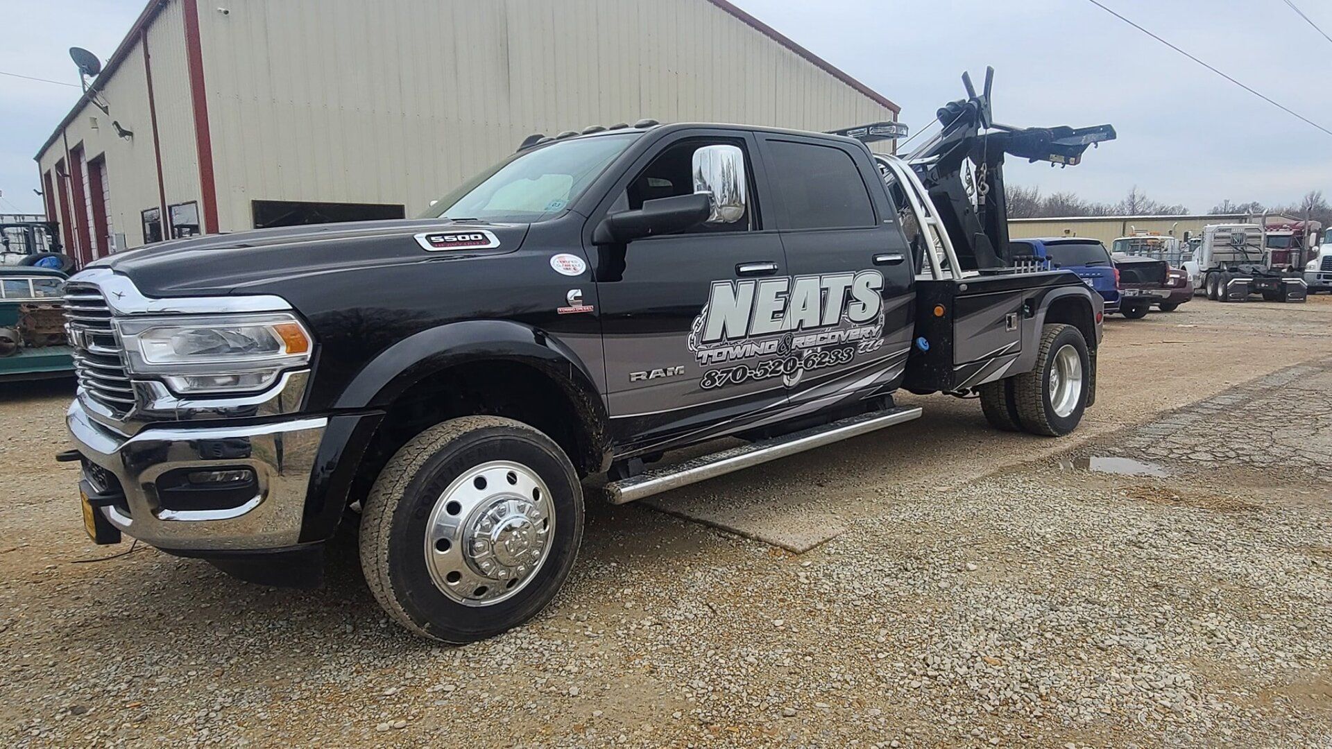 neats-towing-and-repair-llc-gallery-04