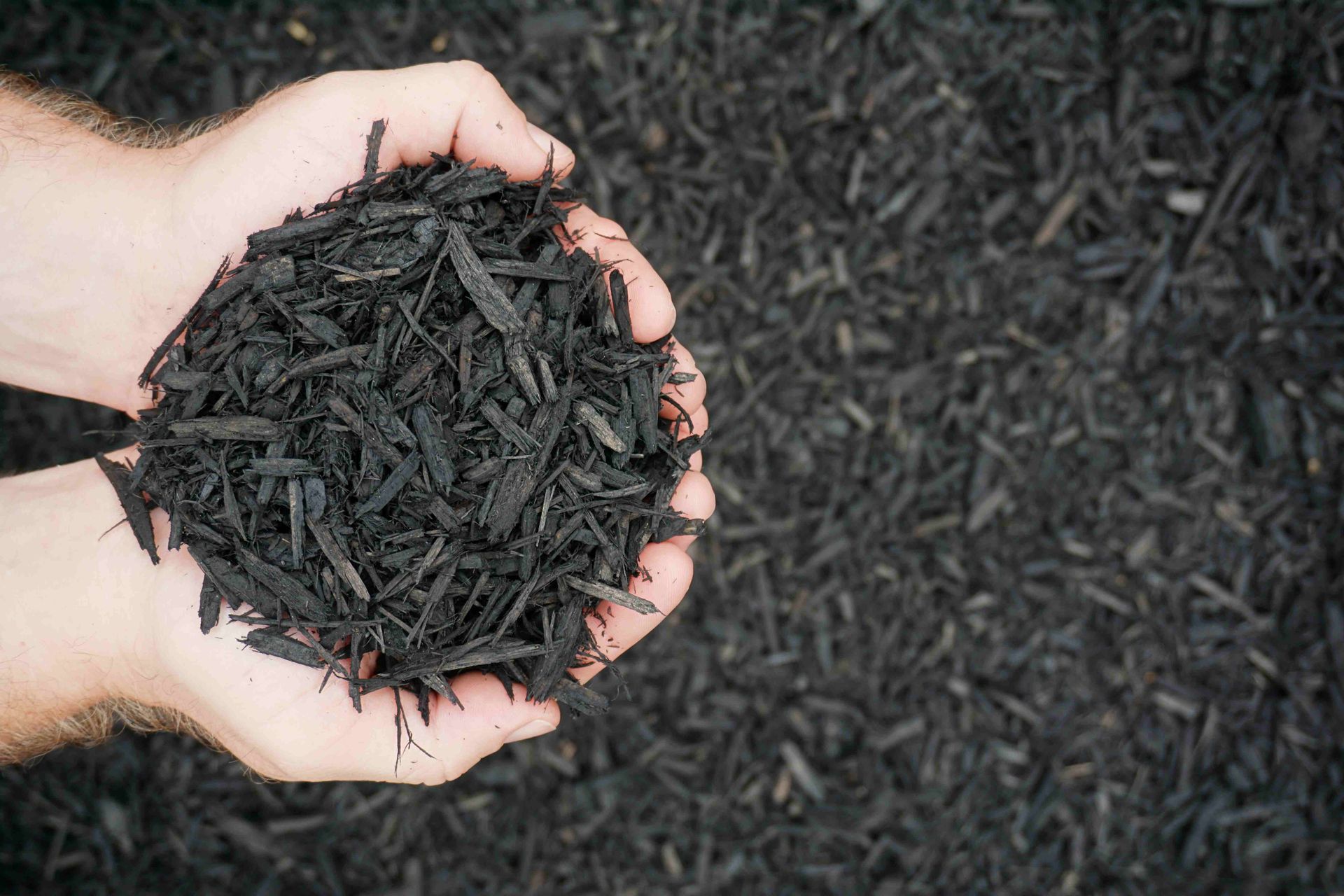 Dyed Colonial Black Mulch For Sale. Bulk Black Mulch Delivered to Lebanon, Annville, Palmyra, & Cornwall.