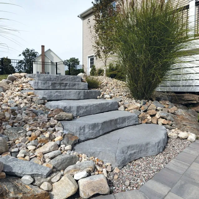 Rosetta Irregular Rock Steps - Nolt's Garden Center
