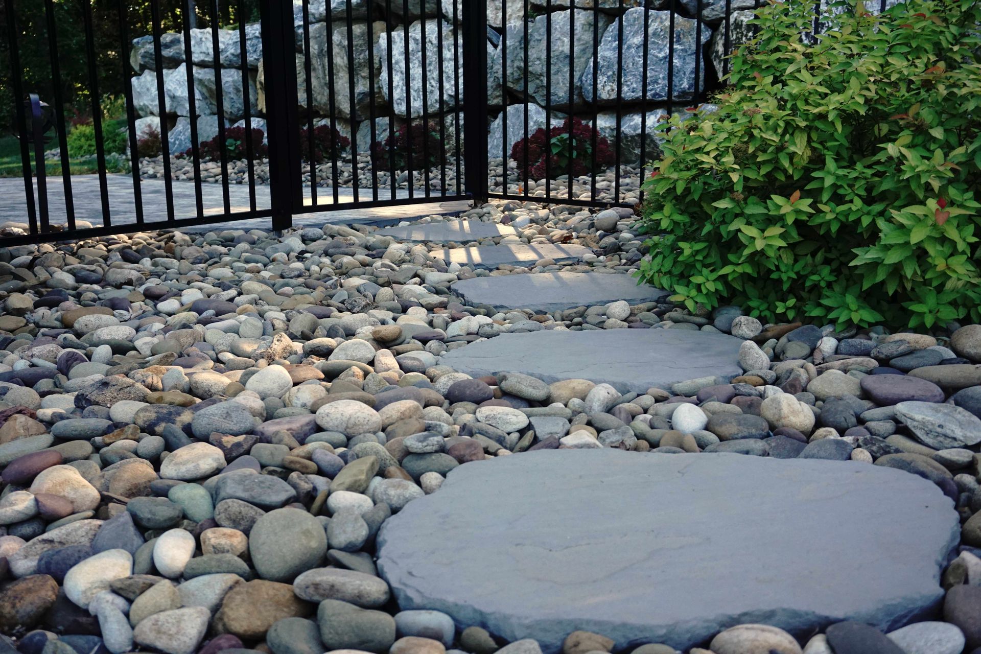Random Stepping Stones for walkways for Sale Near Me. Pavers & Wall Blocks delivered to Lebanon, Annville, Palmyra, & Cornwall.