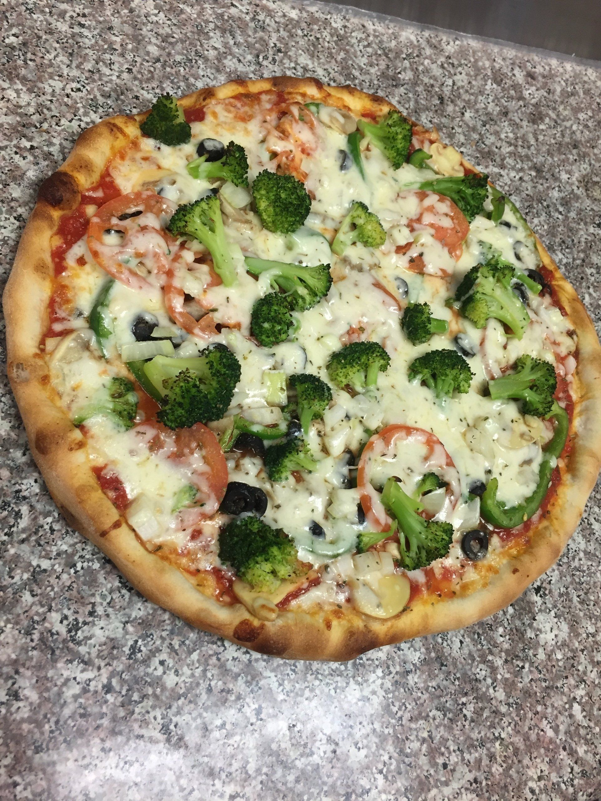 Veggie pizza