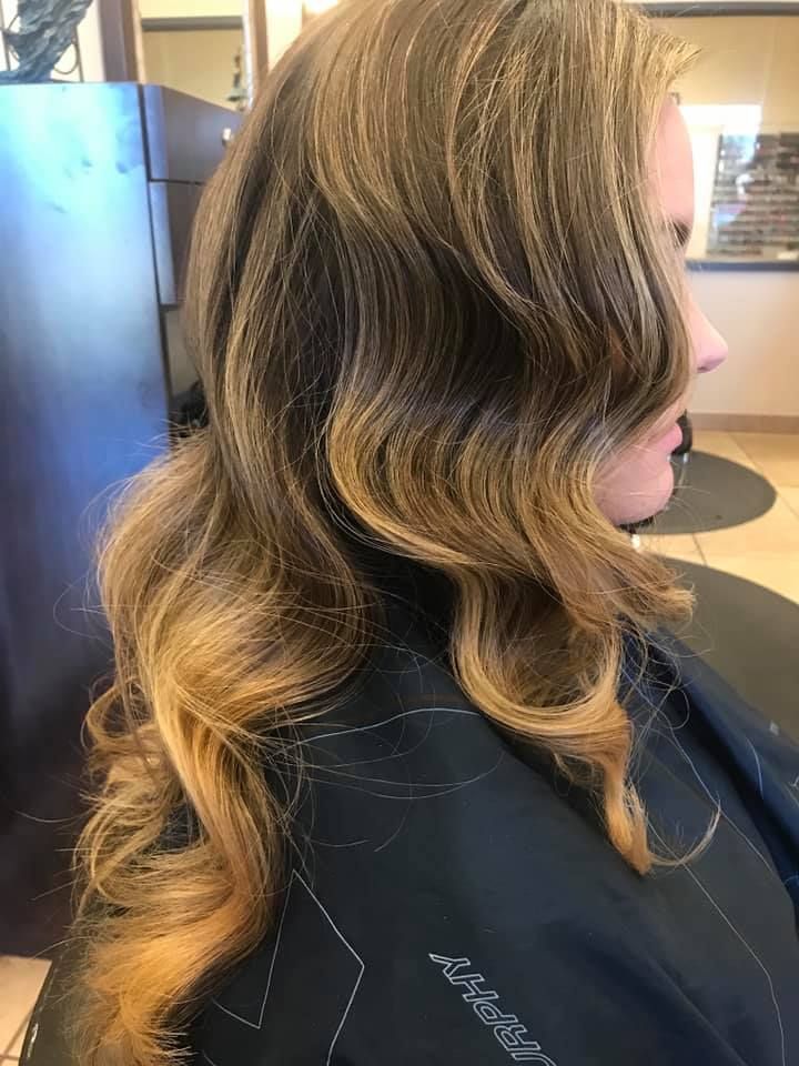 long blond wavy hairstyle