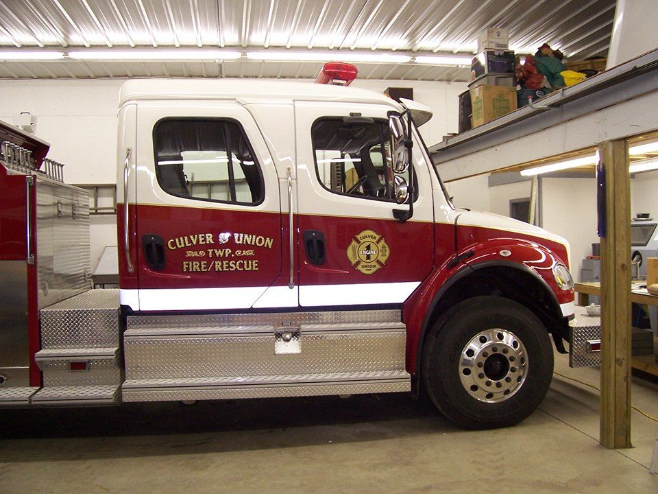 Emergency vehicle graphics