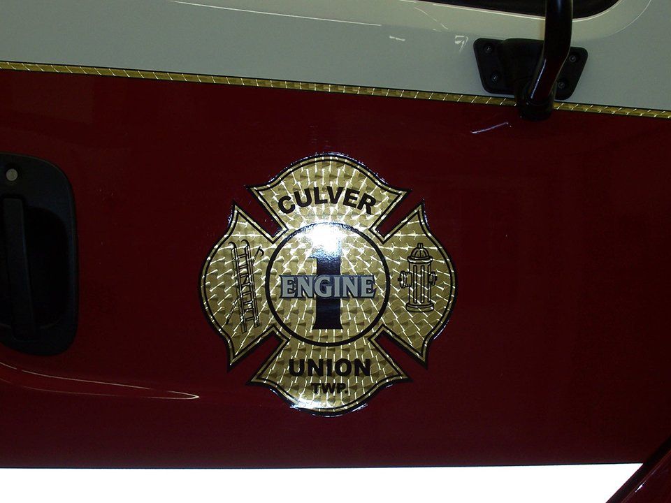 Emergency vehicle graphics