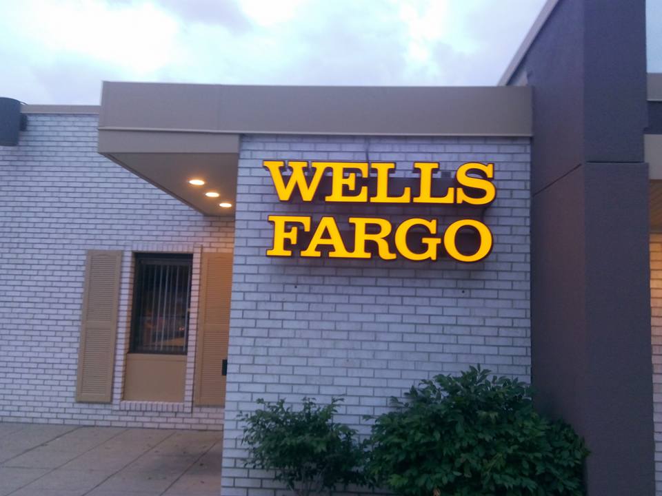 Electric signage
