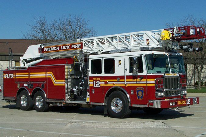 Emergency vehicle graphics