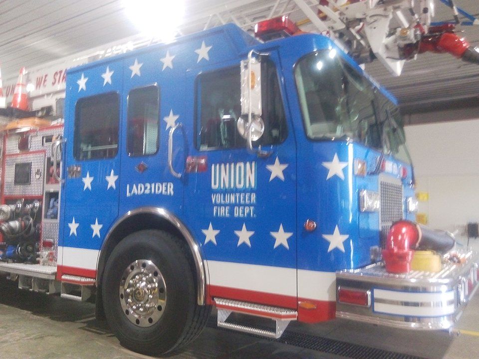 Emergency vehicle graphics