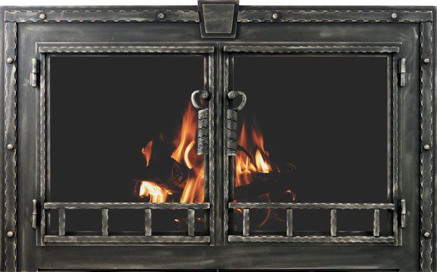 Glass door for fireplace