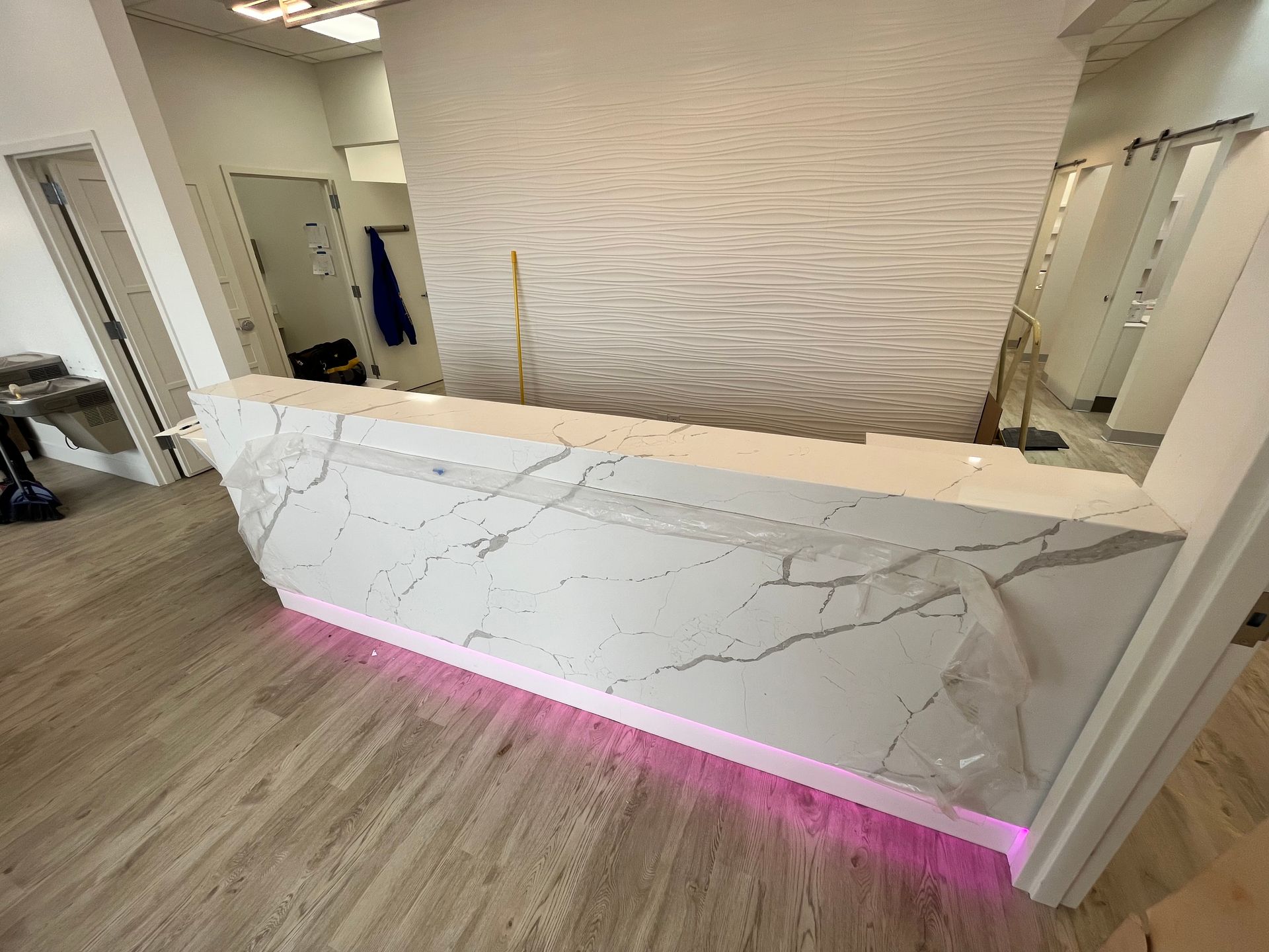 Kitchen divider with LED pink light