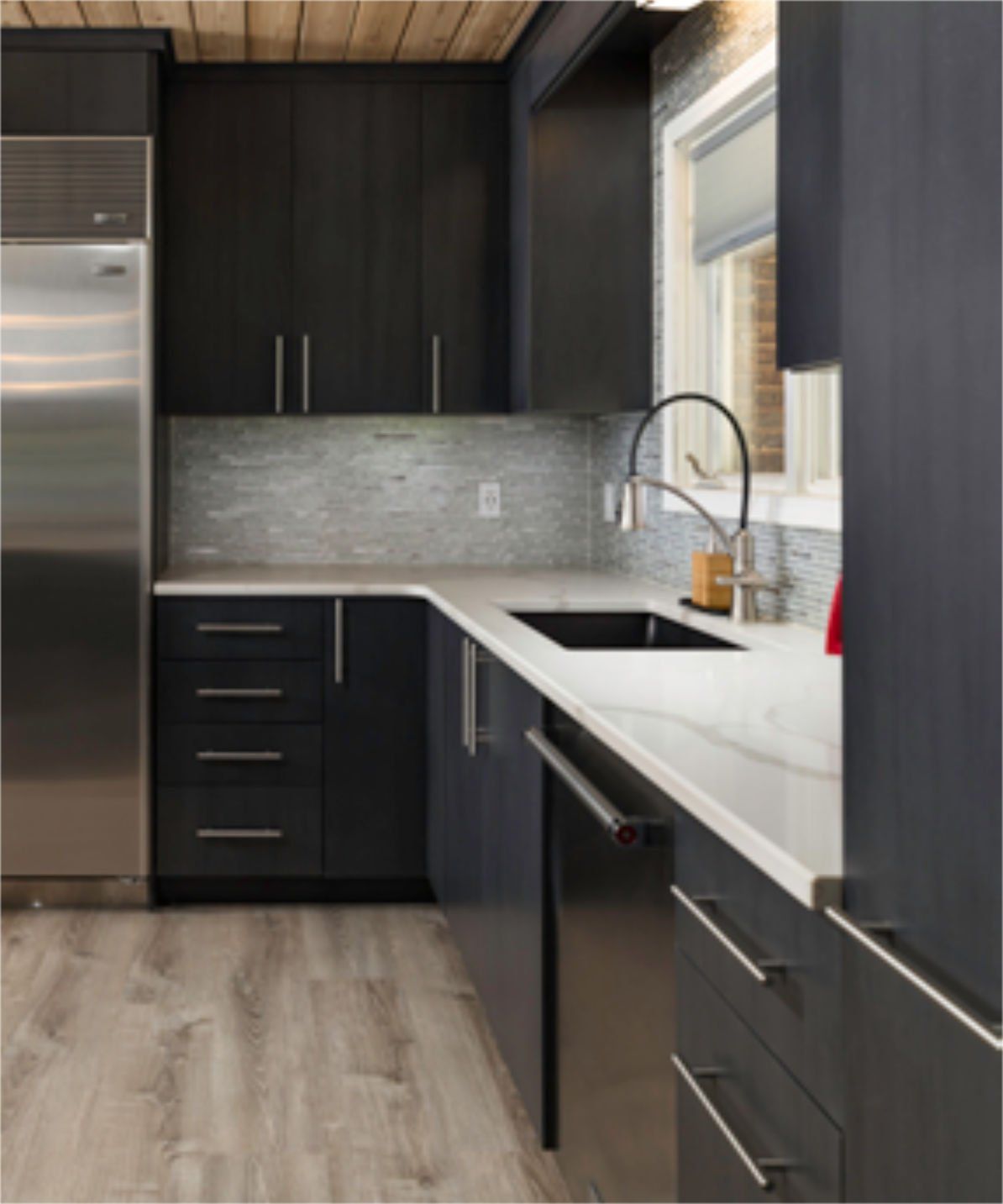 Eclipse cabinet design